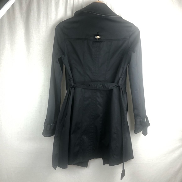 RW&CO  black trench coat fully lined with faux Leather trim - Picture 3 of 9